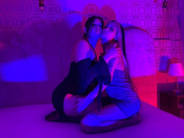 AbbyNdYliria - Live sex cam - 28263977