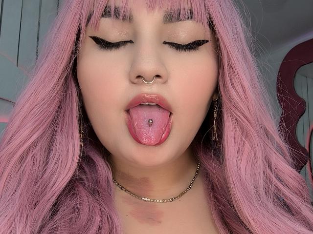 MarlaBriar - Live sex cam - 28266215