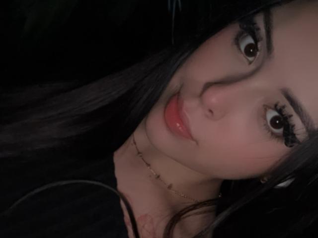 AlisonTatcher - Live sex cam - 28270403