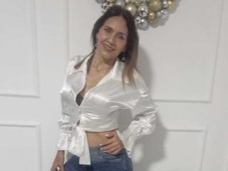 ChanelAnderson - Live sex cam - 28272332