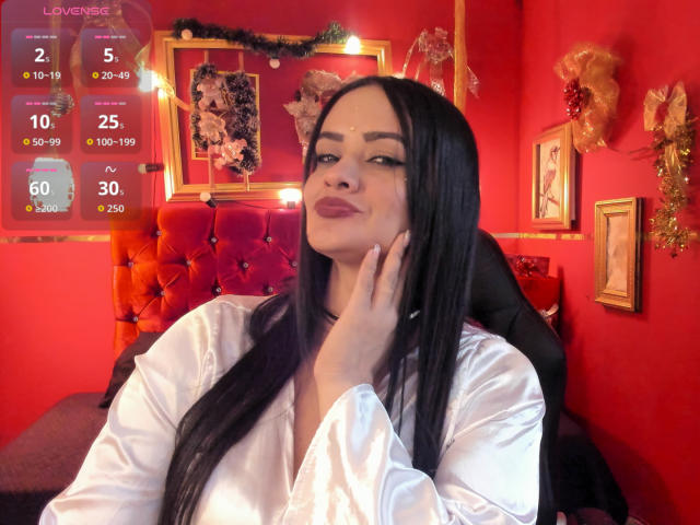 AnissaAli - Live Sex Cam - 28272941