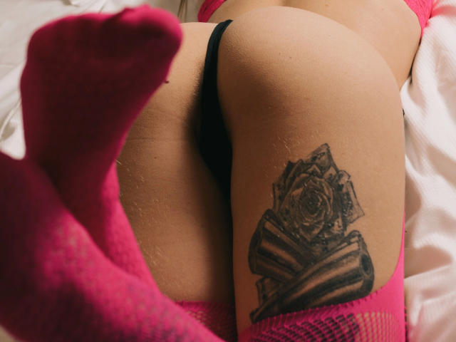 Simsibaby-hot - Live sex cam - 28275416