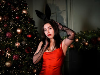 LounaLove - Live sex cam - 28281182