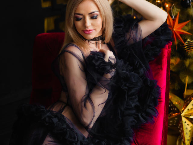 MiladyOne - Live Sex Cam - 28283078