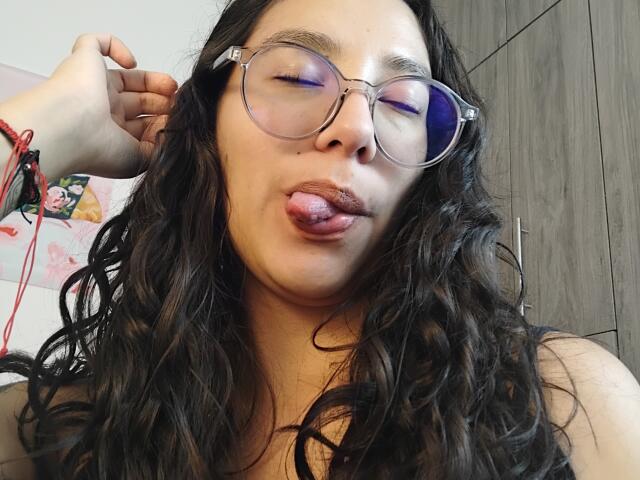 Mllevv - Live sex cam - 28283888