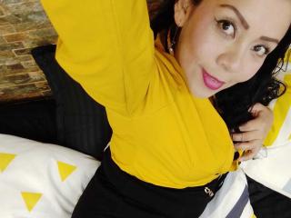 ThaliaSaenz - Live sex cam - 28285493