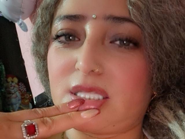 AlessadraJones - Live porn &amp; sex cam - 28285931