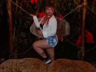 BelleVivienne69 - Live sex cam - 28287053