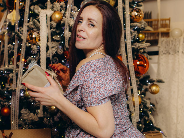 AlexisLovelyy - сексуальная веб-камера в реальном времени - 28289561