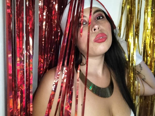 NikkieMilky - Live sexe cam - 28291172