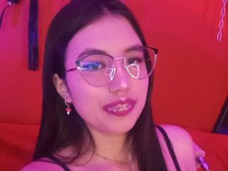 MiaDiiaz - Live porn &amp; sex cam - 28297325