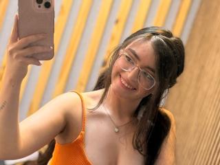 EvaMcAllister - פורנו בשידור חי ומצלמת סקס - 28297748