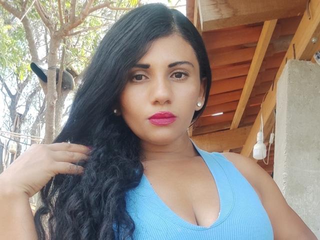 Revenna - Live sex cam - 28298477