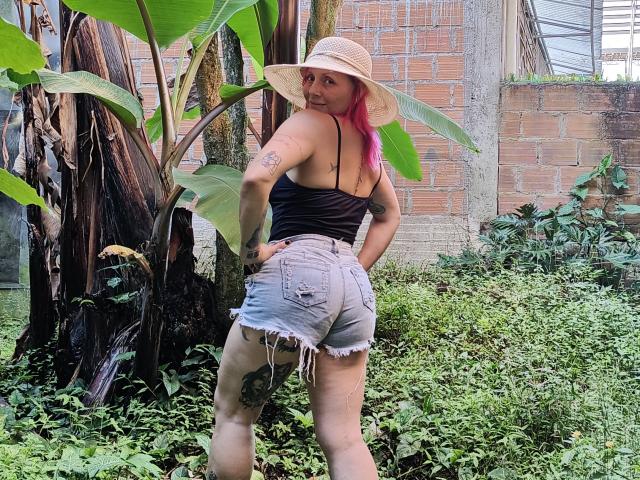 GiselleDunn - Live sex cam - 28299368