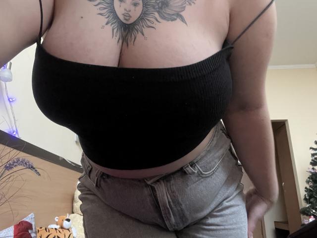 DiLaria - Live porn &amp; sex cam - 28299686