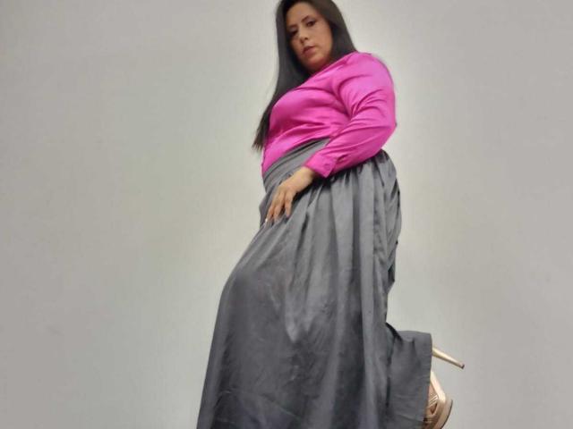 BellaSmitt - Live sexe cam - 28302779