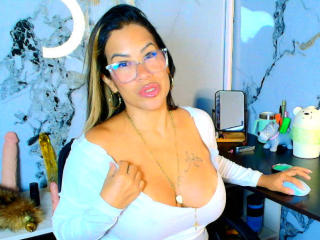 AlixLow - Sexe cam en vivo - 28307963