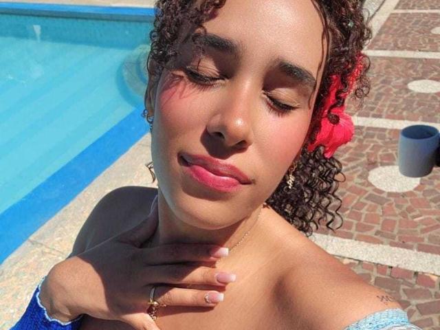 SalmaNaurs - Sexe cam en vivo - 28315982