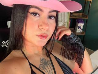 AlanaaWalker - Live sex cam - 28316795