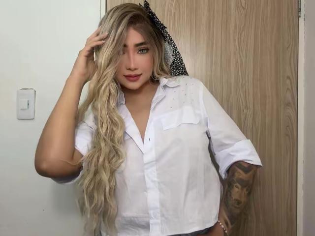 VictoriiaGrey - Live porn &amp; sex cam - 28318547