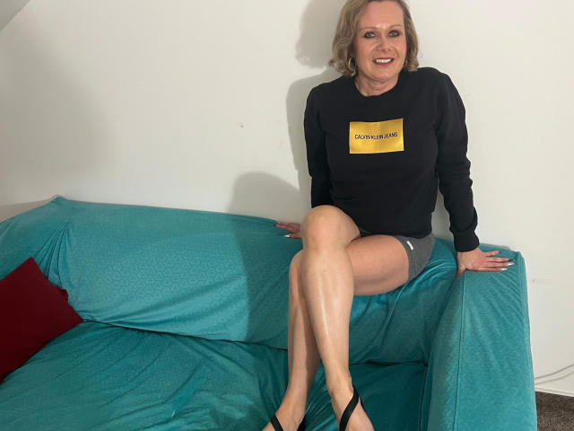 KatharinaSky-hot - Live sex cam - 28321184