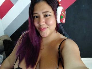 IamAhYours - Live porn &amp; sex cam - 28321196