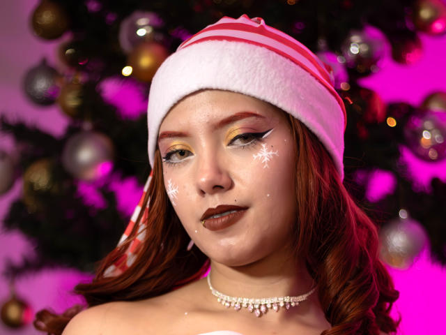 EmmaThomsonn - Live sex cam - 28326203