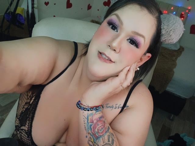 GiannaMorrys - Live sex cam - 28328213