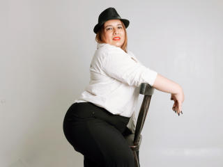 VedaJhonson - Live porn &amp; sex cam - 28328615