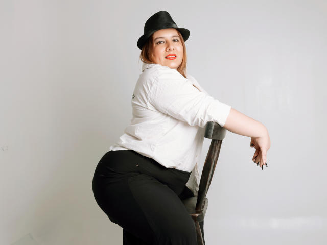 VedaJhonson - Live porn &amp; sex cam - 28328615