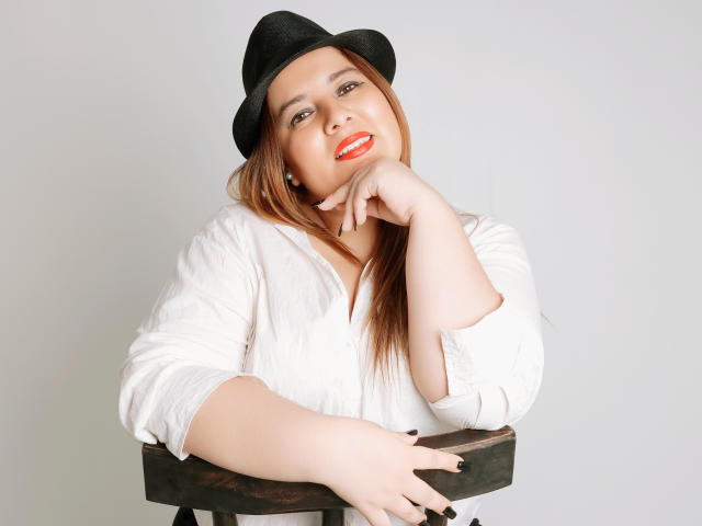 VedaJhonson - Live porn &amp; sex cam - 28328621