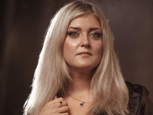 HelenUnique - Sexe cam en vivo - 28330538