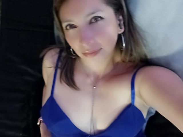 MichelleDumont - Sexe cam en vivo - 28332044