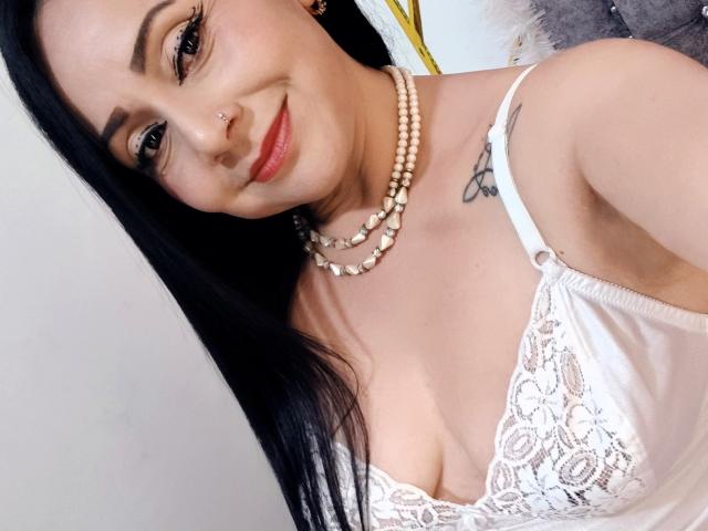 Zaria69 - Live sex cam - 28337222