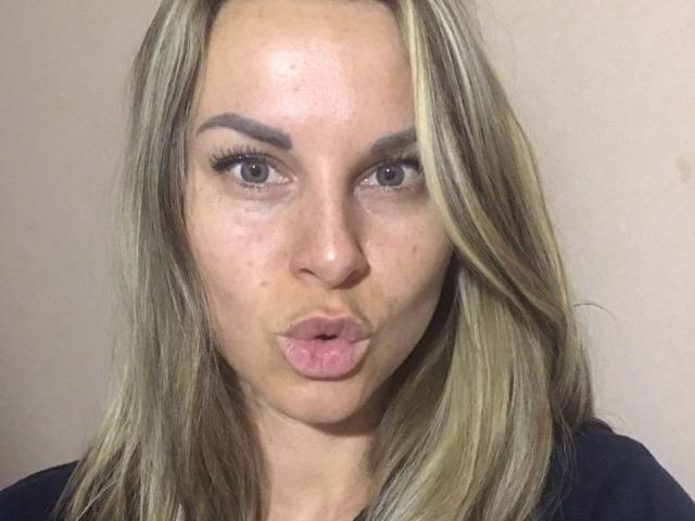 BelleLisaG - Camera khiêu dâm &amp; quyến rũ trực tiếp - 28338581