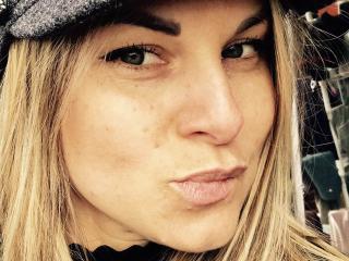 BelleLisaG - Live porn &amp; sex cam - 28338611