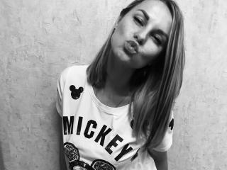 BelleLisaG - Sexe cam en vivo - 28338644