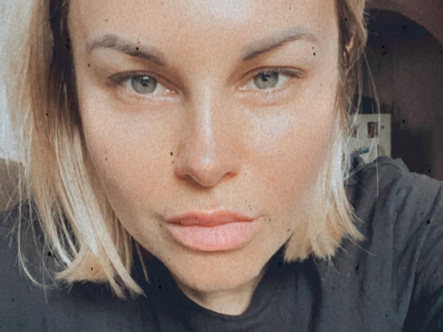 BelleLisaG - Live porn &amp; sex cam - 28338719