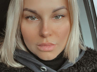 BelleLisaG - Live porn &amp; sex cam - 28338734