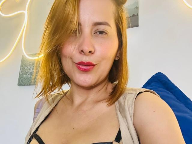 SaritaVelez - Live porn &amp; sex cam - 28339046