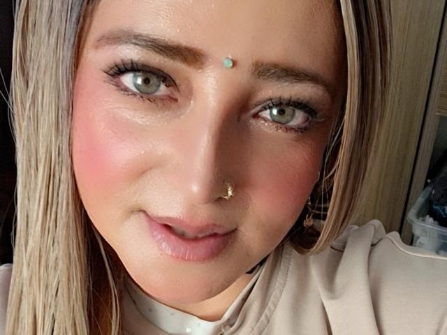 AlessadraJones - Sexe cam en vivo - 28339688