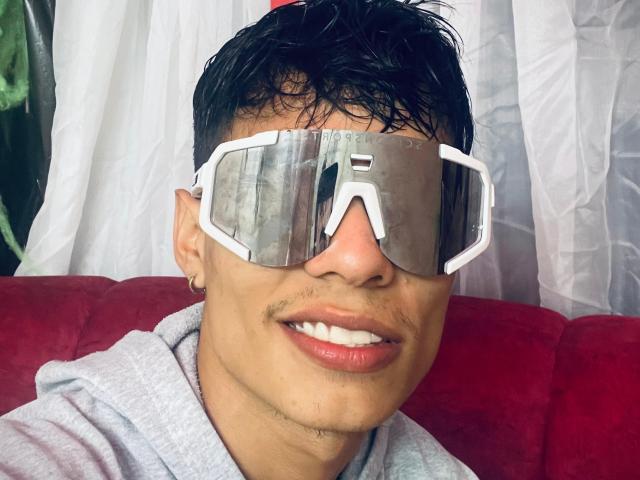 DaironLee - Live sex cam - 28343885