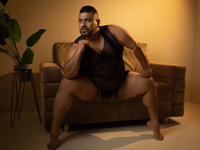 JacobWoods - Live sex cam - 28344167