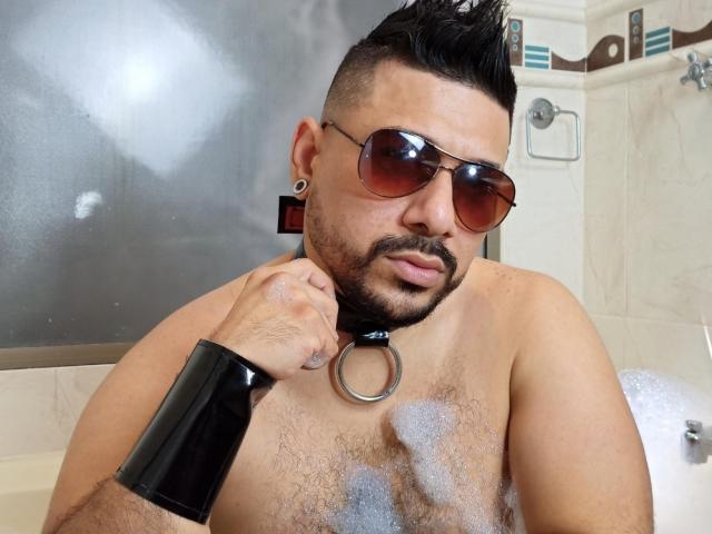 JacobWoods - Live sex cam - 28344188