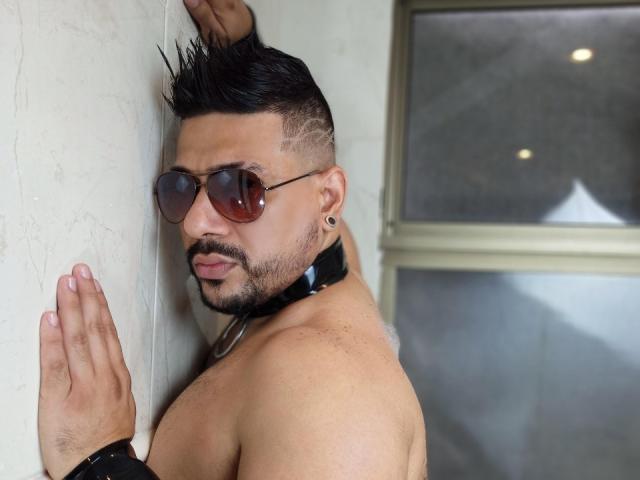 JacobWoods - Live sex cam - 28344191