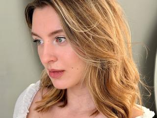 kimberlycristall-hot