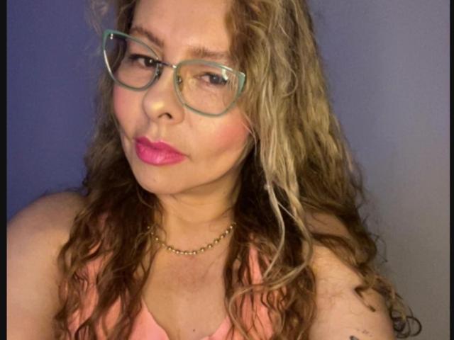 MiaAmoretti - Live Sex Cam - 28348181