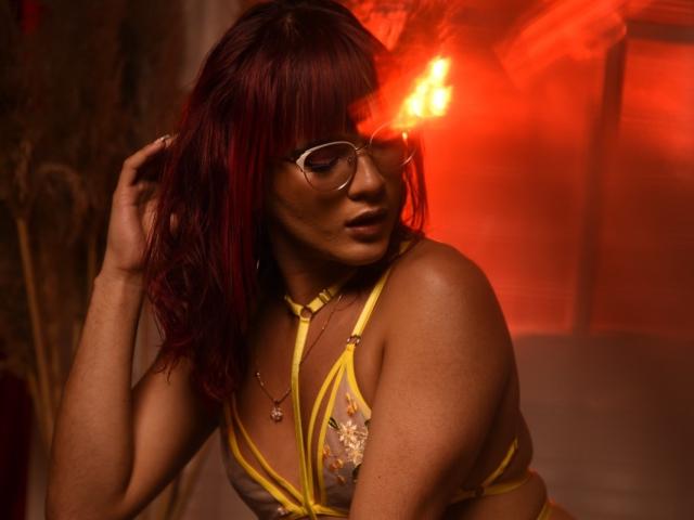 MissGissellee - Live sex cam - 28348568