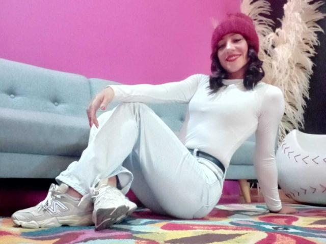 SamanthaCorine - Live sex cam - 28350806