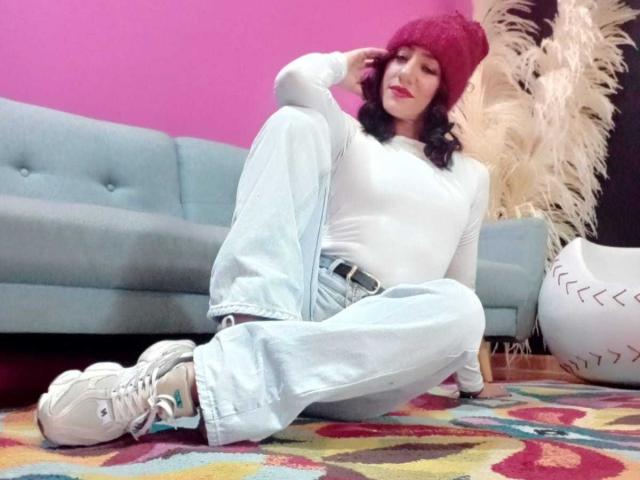 SamanthaCorine - Live porn &amp; sex cam - 28350812